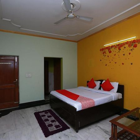 Oyo 11752 Hotel Sun Palace Residency Indirapuram Exterior photo