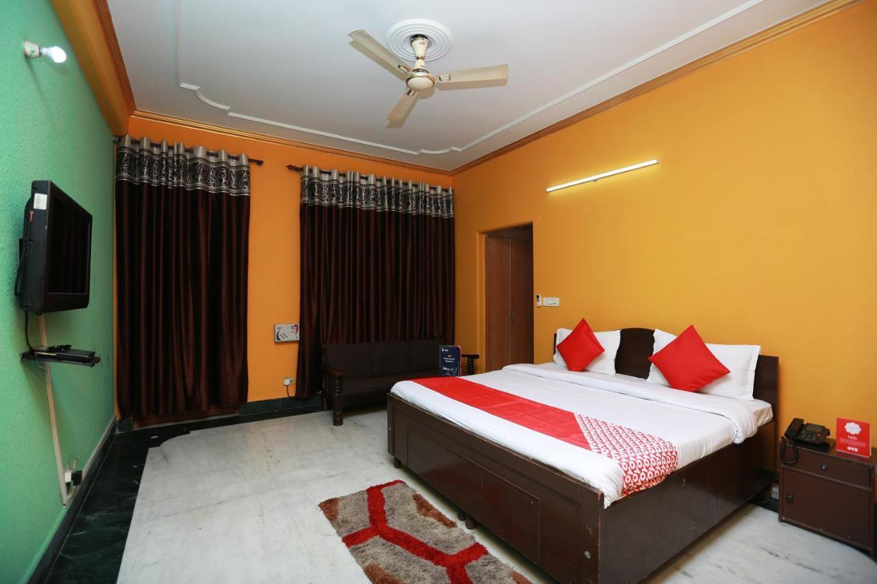 Oyo 11752 Hotel Sun Palace Residency Indirapuram Exterior photo